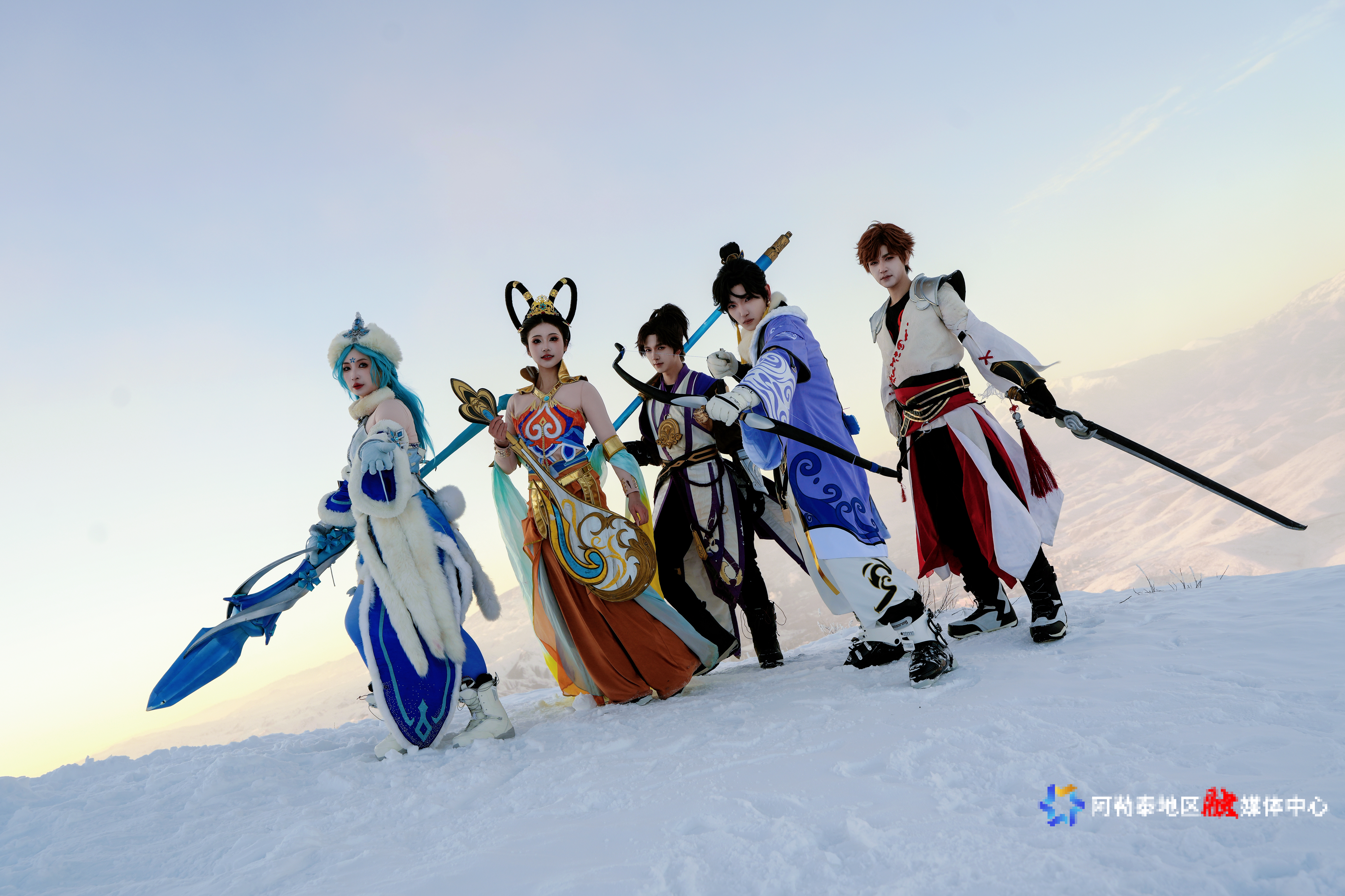 王者荣耀滑雪coser天团打卡将军山滑雪场