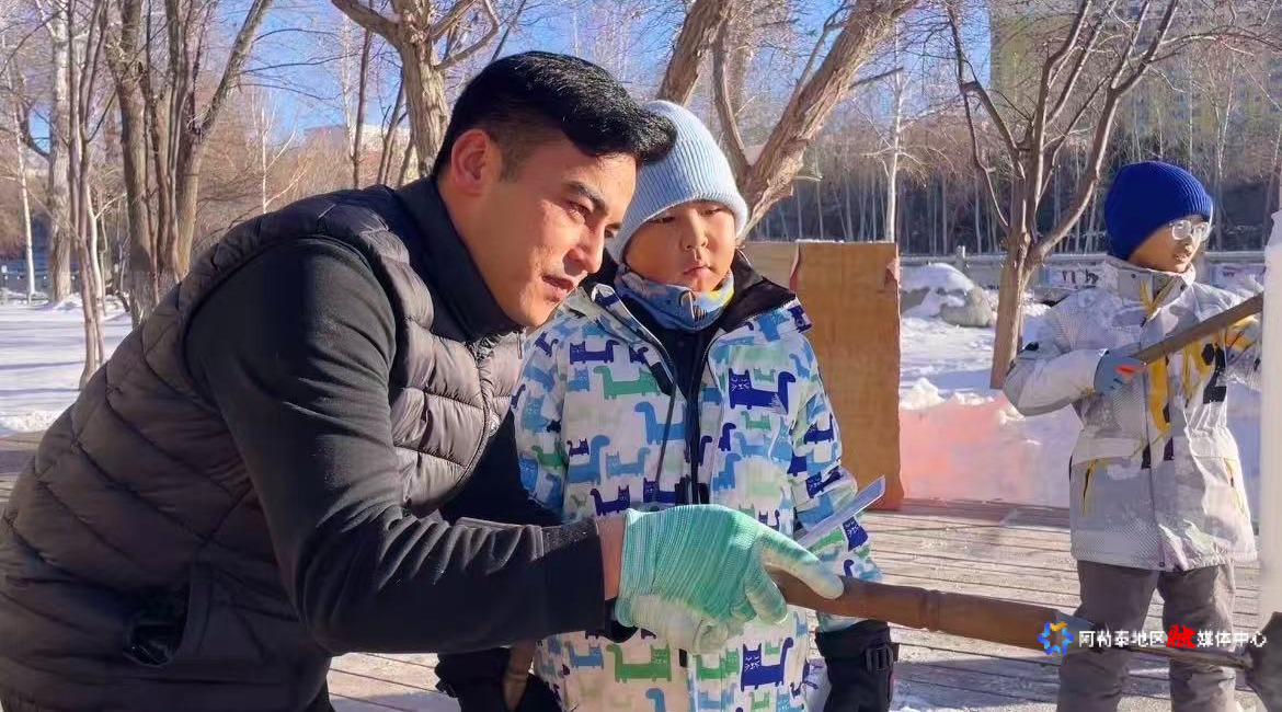 mmexport1764670794978